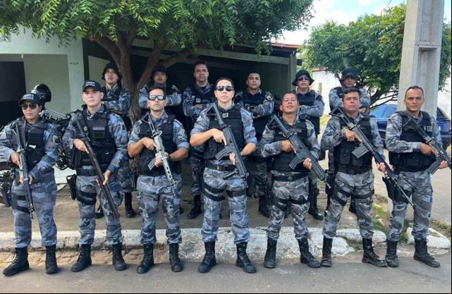OperaÃ§Ã£o da Policia Militar na regiÃ£o de SimplÃ­cio Mendes e apreende veÃ­culos clonados