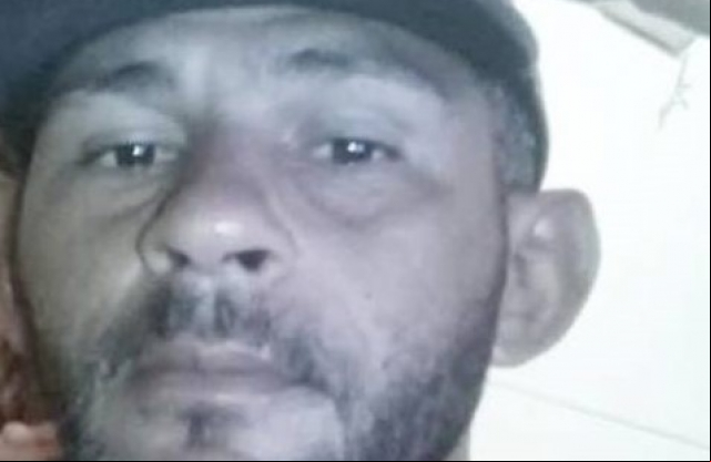 Homem Ã© assassinado dentro de casa por criminosos em Cocal de Telha