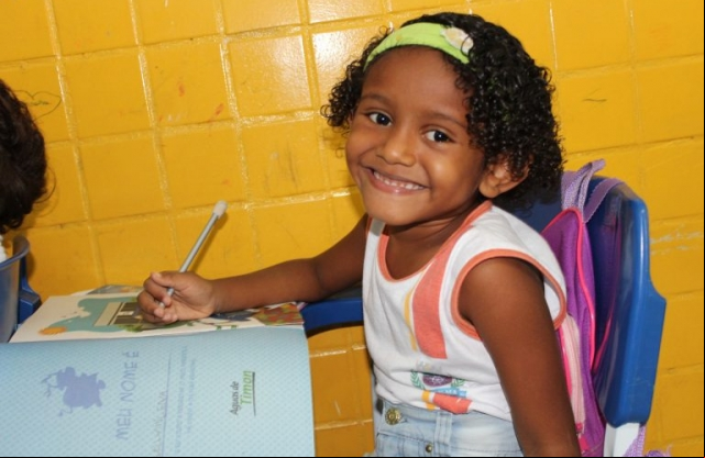 CrianÃ§as participam de atividades de educaÃ§Ã£o ambiental em Timon

