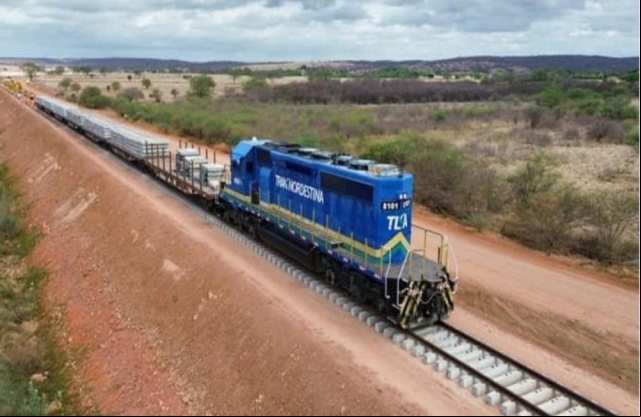 Governo Federal estuda trem turÃ­stico ligando Teresina a Salvador: um marco para o turismo nordestino!