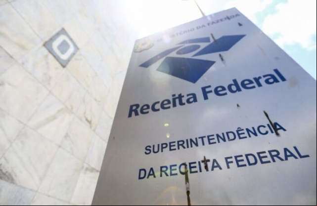 Receita Federal faz novas exigÃªncias para empresas do simples nacional e MEIs