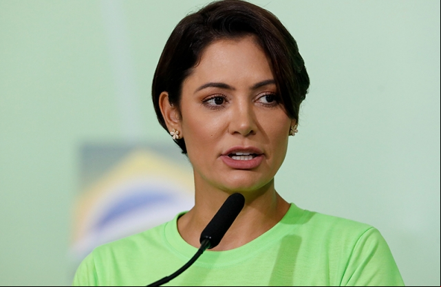 Governo cria equipe para fazer pente-fino em aÃ§Ãµes de Michelle Bolsonaro


