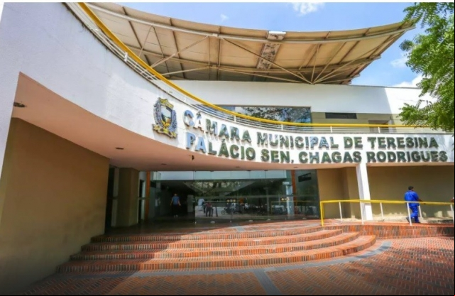Vereadores de Teresina iniciam 2025 com salÃ¡rio turbinado para quase R$ 25 mil