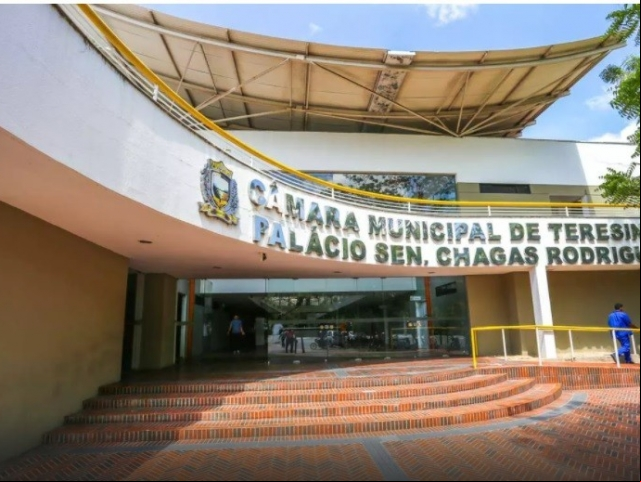 Vereadores de Teresina iniciam 2025 com salÃ¡rio turbinado para quase R$ 25 mil